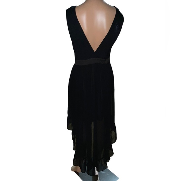 SANDRO PARIS Black Deep V Neck Sleeveless high low dress Sz. Medium - Picture 6 of 16